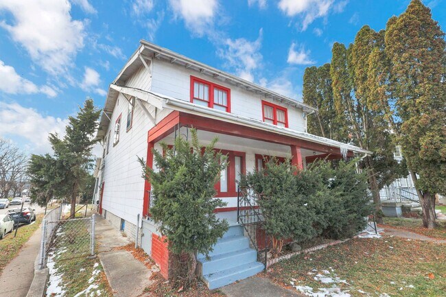 Photo - 2709-2711 Sullivant Ave Unit 2709