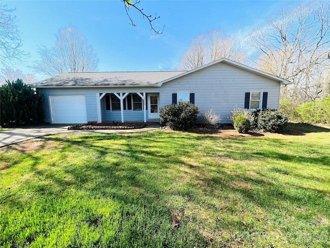 Building Photo - 1369 Little Rd