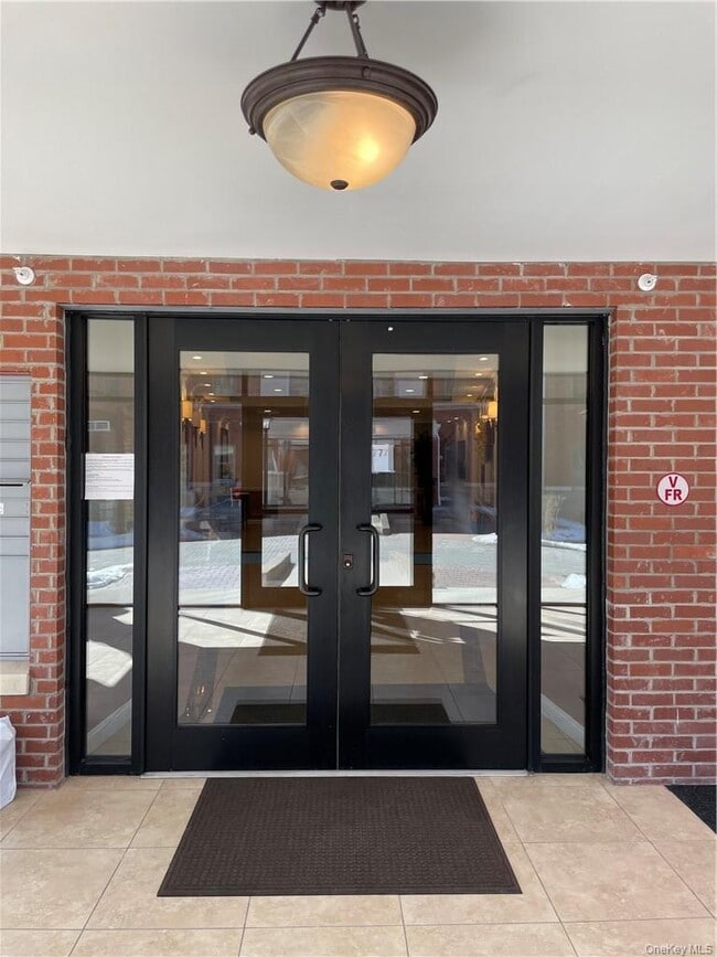 Photo - 75 Quaker Ave Unit 316