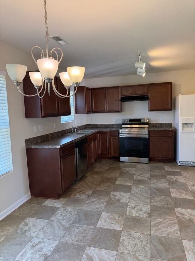 Photo - Available NOW! 3 bedroom 2.5 bath in Longs!!