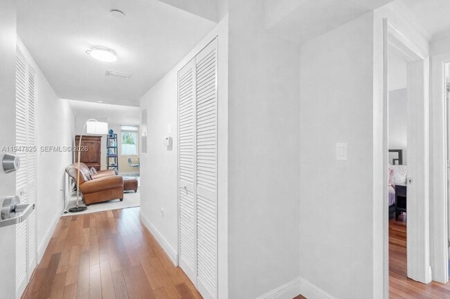 Photo - 1532 Drexel Ave Unidad 303