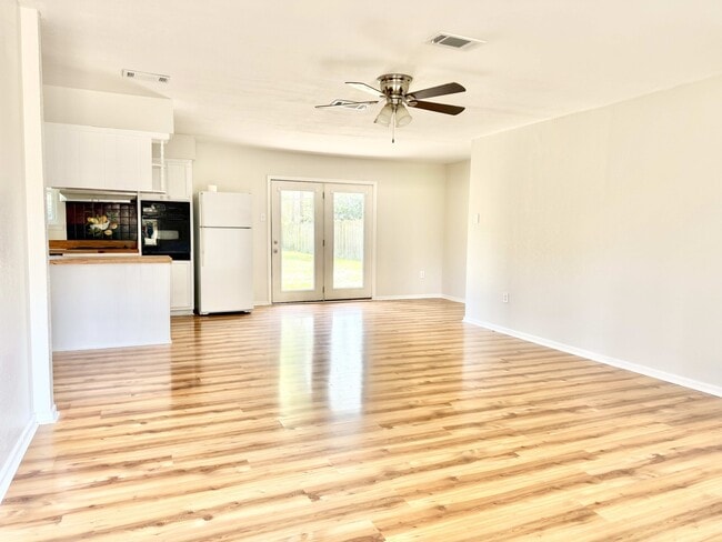 Photo - 6937 N Rothmer Dr
