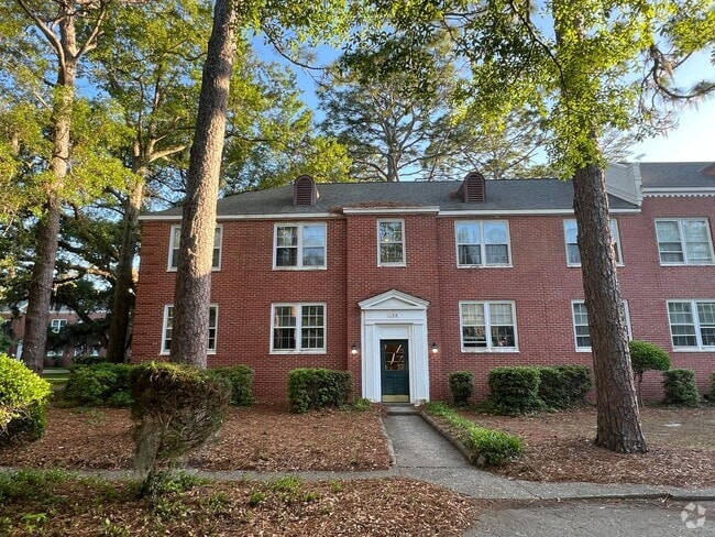 Building Photo - Charming 1-Bedroom Unit is Historic Wilmin... Rental