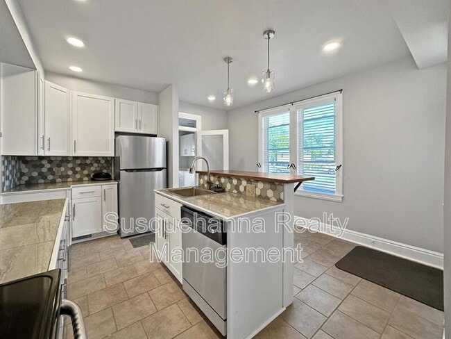 Photo - 2871 Horseshoe Pike