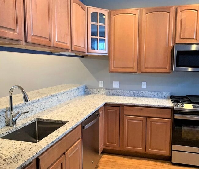 Photo - 2550 Cleinview Ave