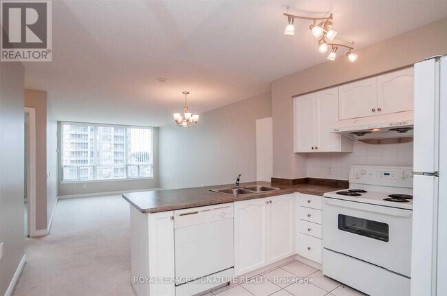 Photo - 9017 Leslie St Unit 603