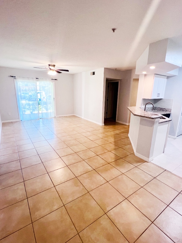 Photo - 713 Crest Pines Dr Unit 217