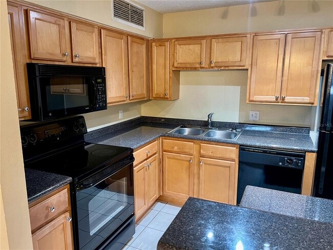 375 Lake Ontario Ct Unit 203
