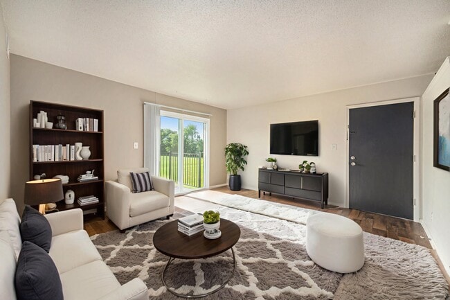 Photo - Blue Springs Apartments