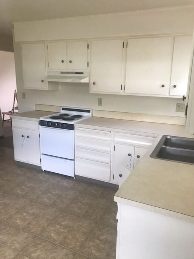 Photo - 2620 Unit 2620 1/2