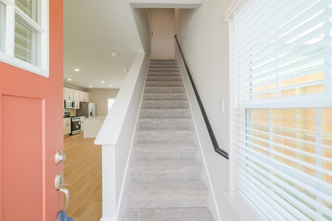 Photo - 6434 New York St