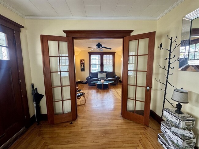 Photo - 52 Hussey St