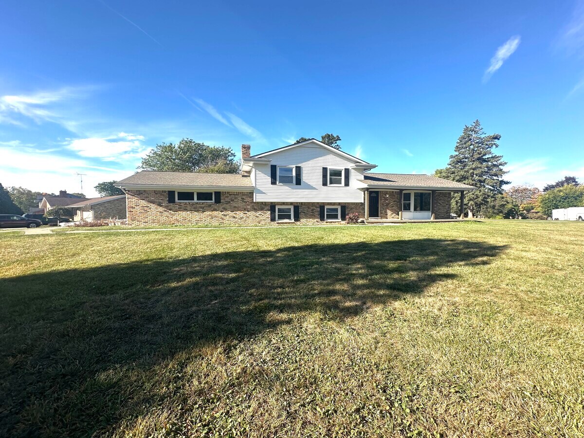 Photo - 1573 Wagon Wheel Lane