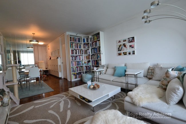 Photo - 65 E India Row Unit 25D