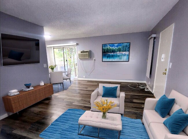 Photo - 215 S Rampart Blvd