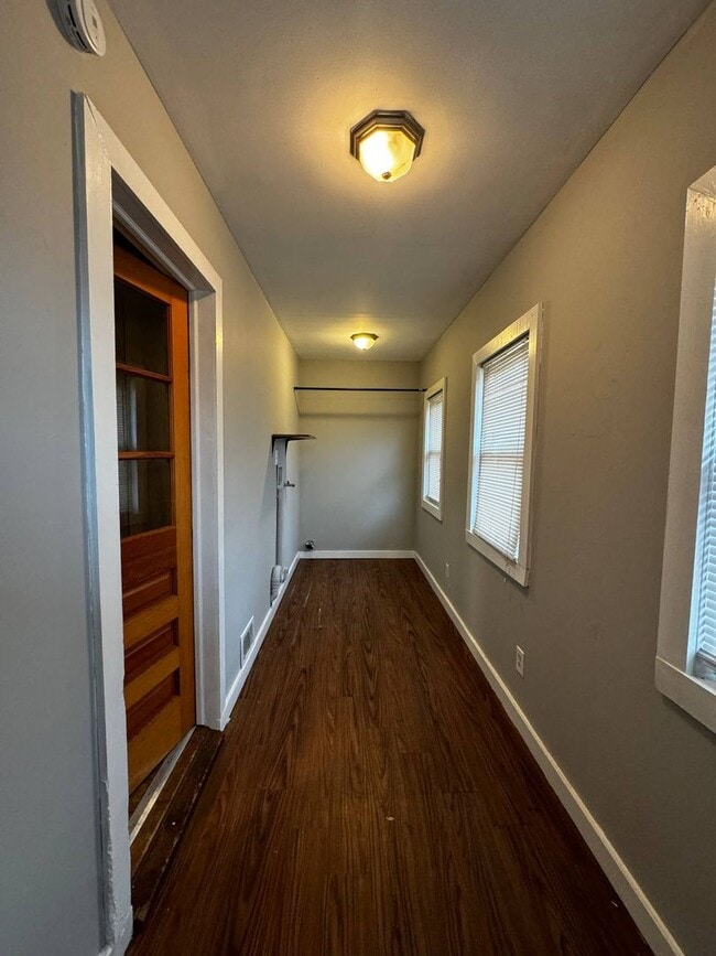 Photo - 11515 Hackett St