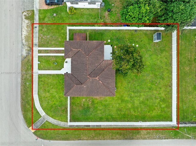 Photo - 16101 NE 11th Ave