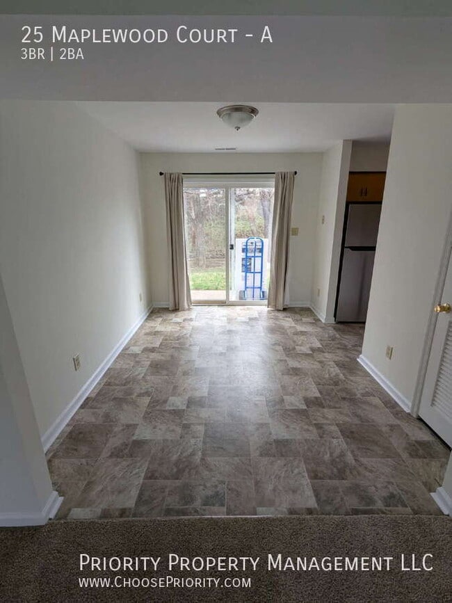 Photo - 25 Maplewood Ct Unidad A