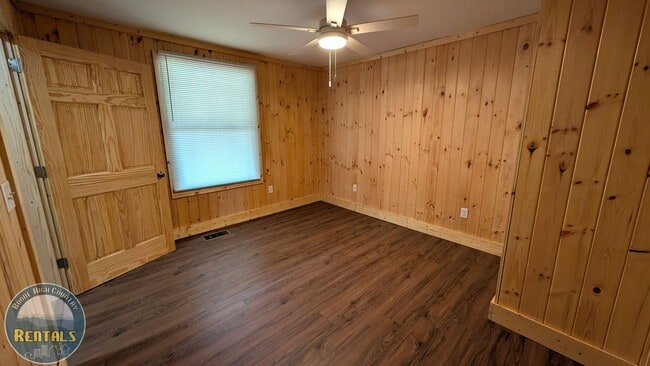 Photo - 1776 US-421