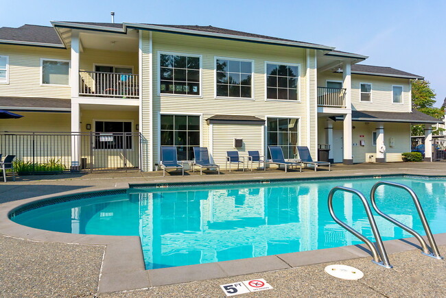 Photo - Fairwood Pond Apartments