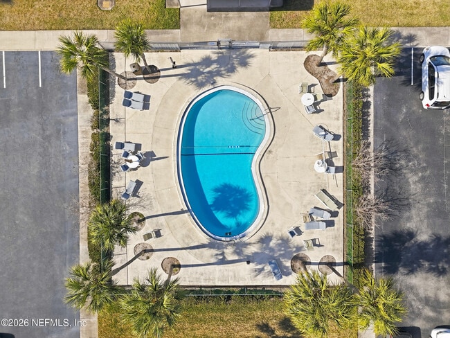 Building Photo - 695 Jimmy Buffett Mem Hwy Unit 68