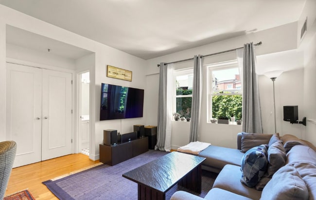 Photo - Bright Two Bedroom Dream in Dupont!