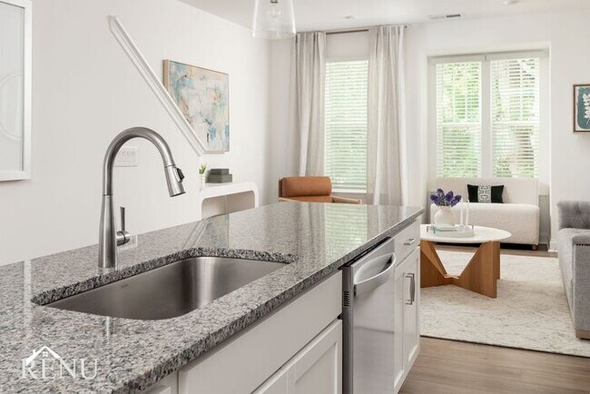 Photo - 336 McCrorey Ave