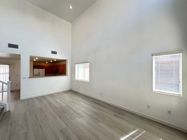 Photo - Sterling Court 2