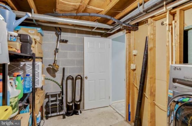 Photo - 1812 N Spring St