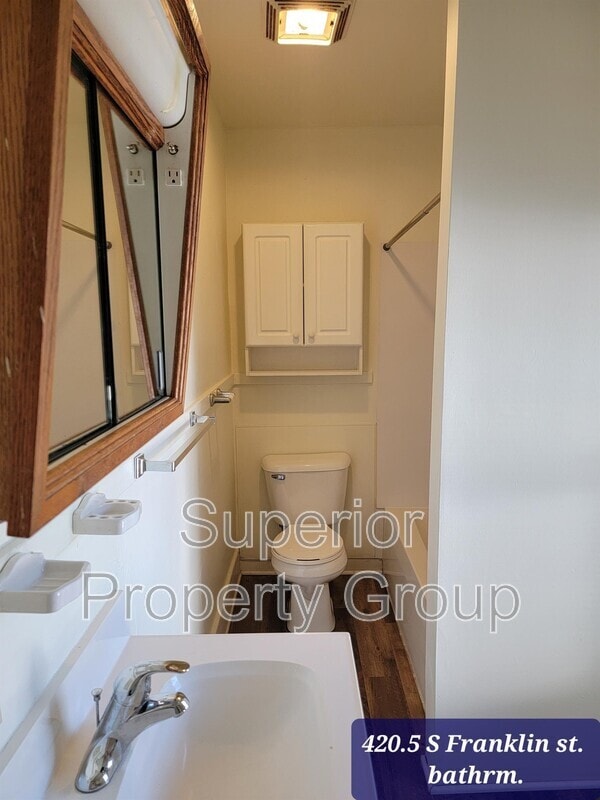 Photo - 420 1/2 Franklin St