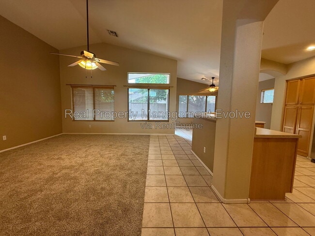 Photo - 1021 W Park Ave
