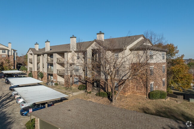 Arbors of Pleasant Valley Apts
