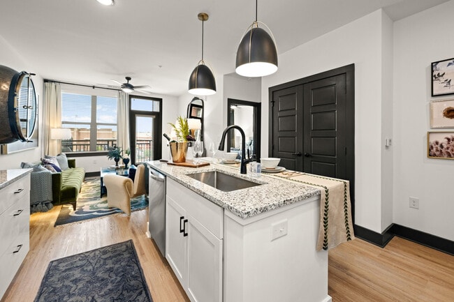 Bennet at BullStreet apartments — community photo