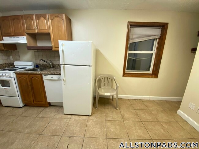 Photo - 1110 Commonwealth Ave Unit B1