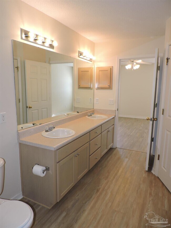 Photo - 6837 Fort Deposit Dr