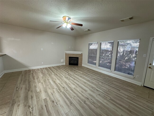 Photo - 19514 Brook Village Rd