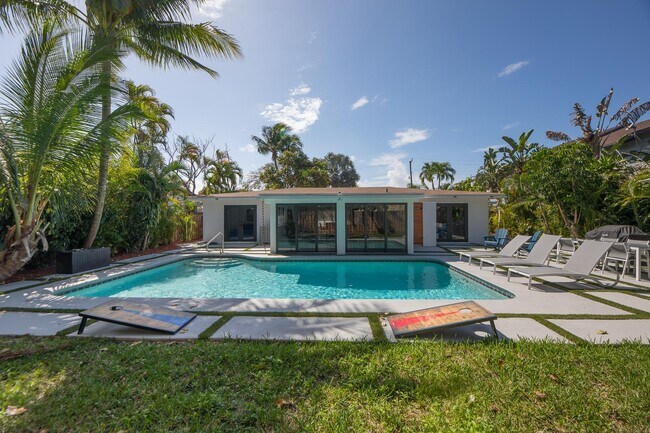 Photo - 3000 NE 21st Terrace