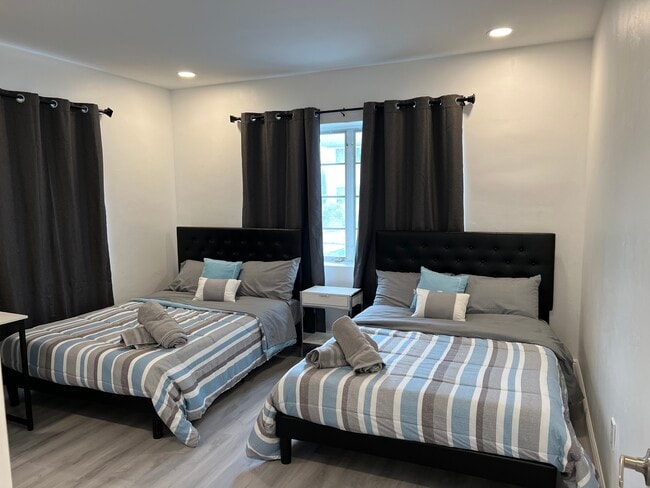 Photo - 501 NE 70th St Unit 1