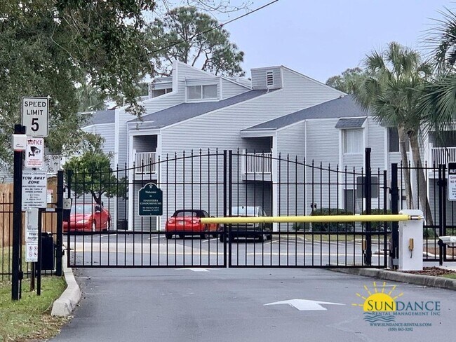 101 Old Ferry Rd
