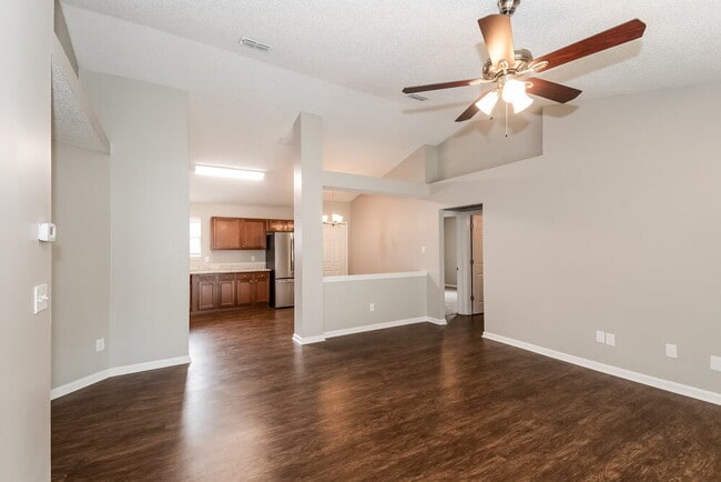 Photo - 1821 Sheraton Lakes Cir