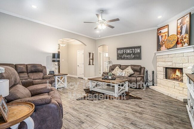 Photo - 226 Harp Ave