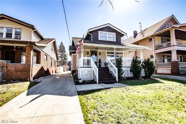 Photo - 10903 Parkhurst Dr