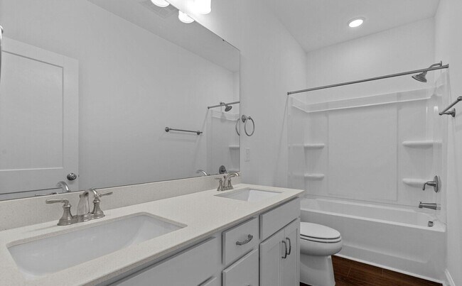 Photo - 113 N Franklin St