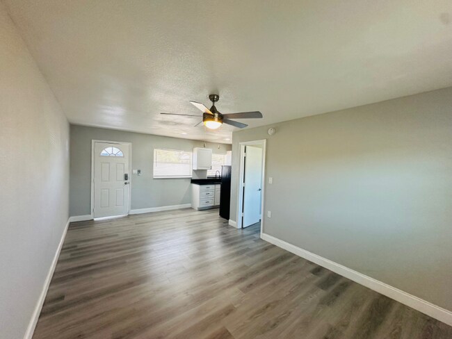 Photo - 1122 Neptune Dr