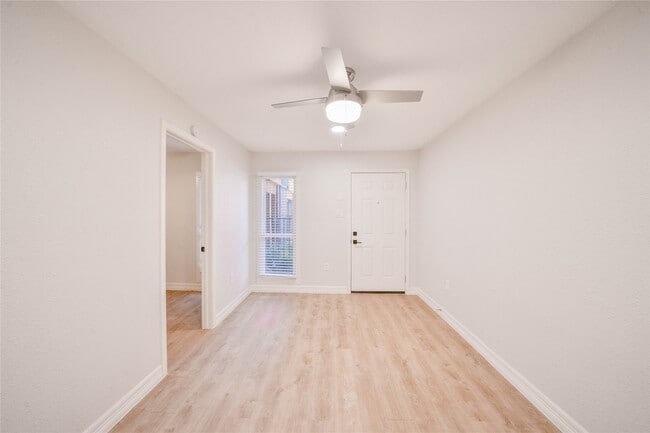 Photo - 2703 Mason St Unit 1BD