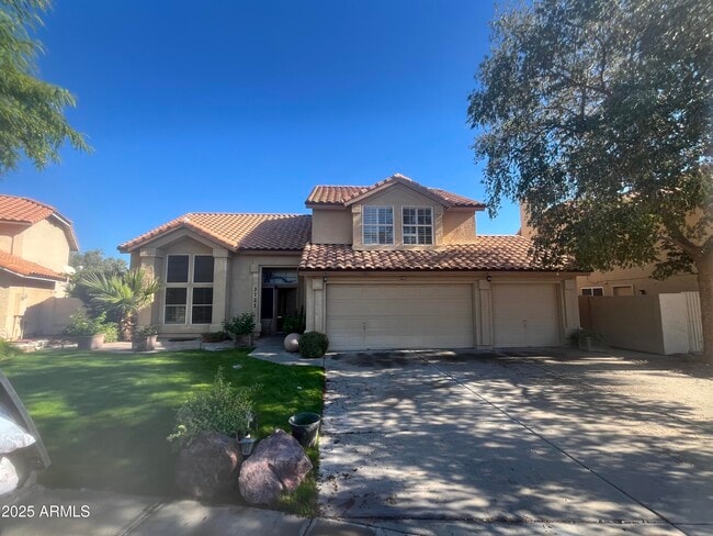 Photo - 3721 S Hawthorn Dr