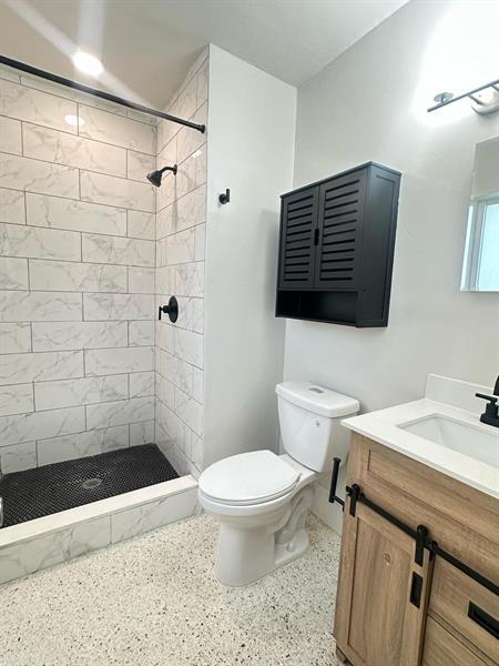 Photo - 1712 Fletcher St Unit 3