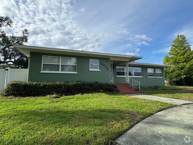 Building Photo - 2076 Burnice Dr Rental