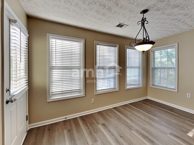 Photo - 1790 Pinehurst View Dr