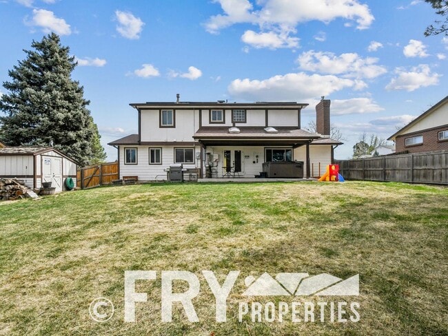 Photo - Spacious Five-Bedroom - Great For Entertaining